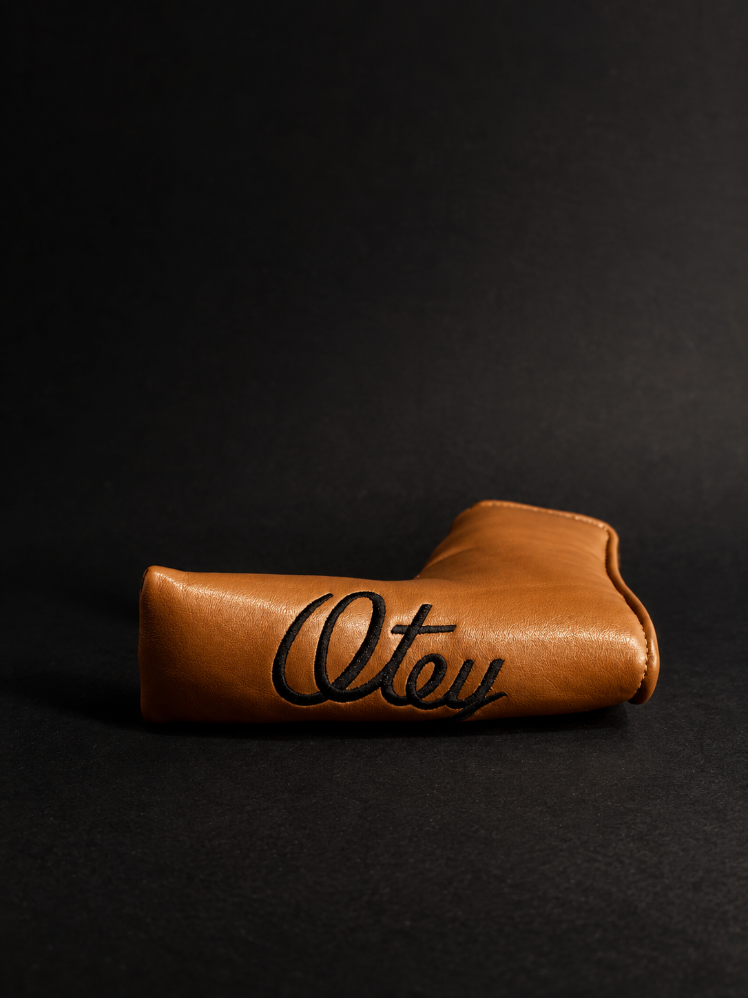 Classic Blade Headcover