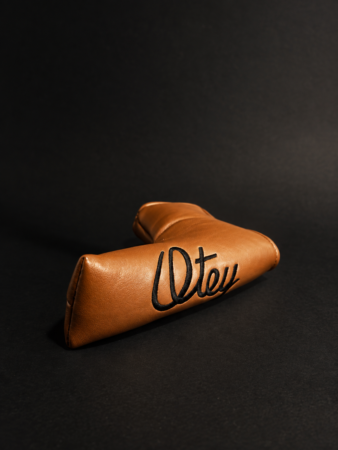 Classic Blade Headcover